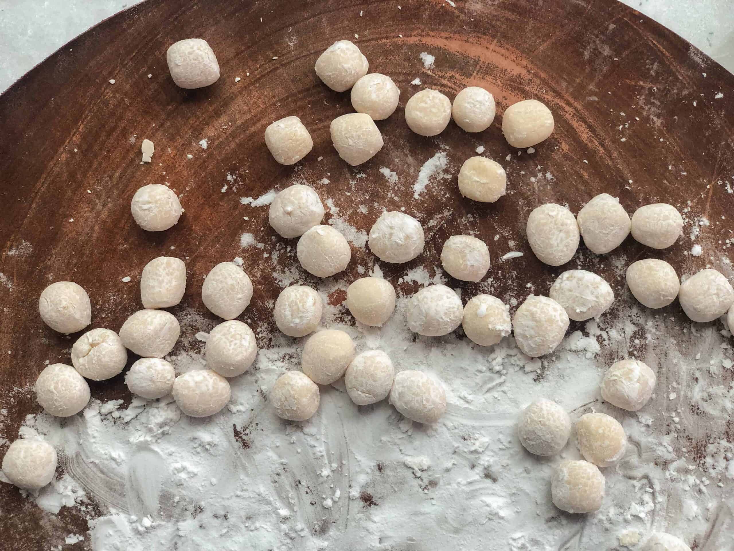 shape your golden boba