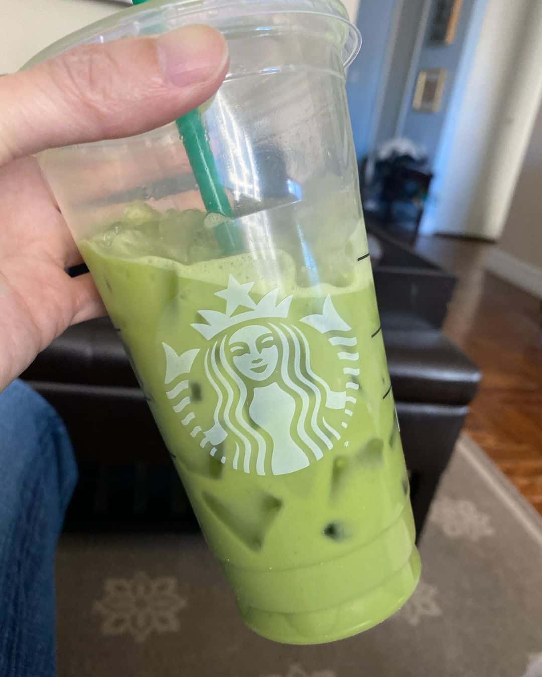 Iced Pineapple Matcha Drink