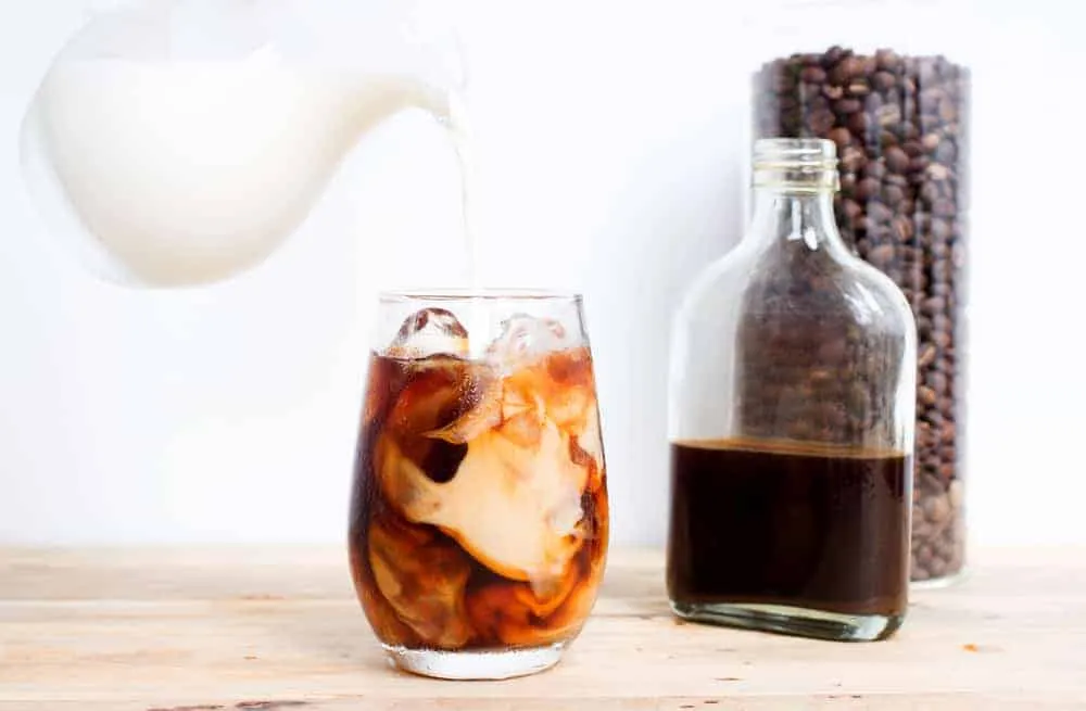 cold brew with milk 