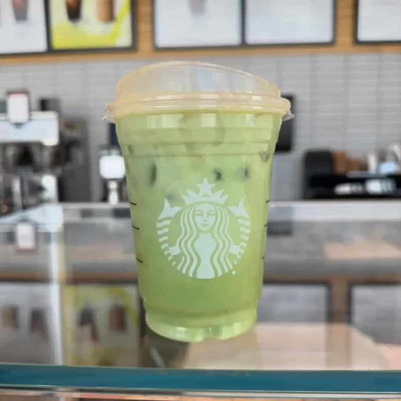 Ice Matcha Latte at Starbucks (low-calorie version)