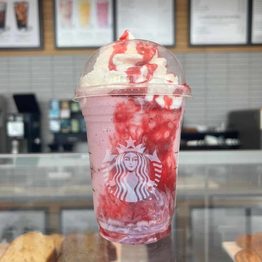 Strawberry Crème Frappuccino 