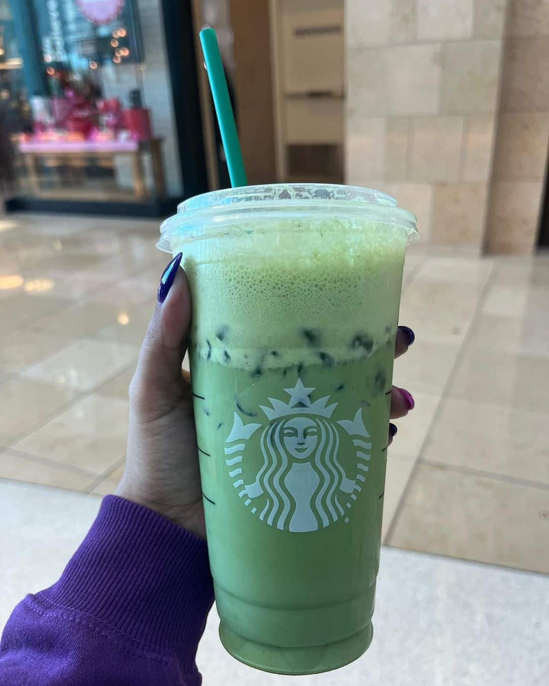 13 Safe Starbucks Drinks for Pregnancy For Expectant Mothers