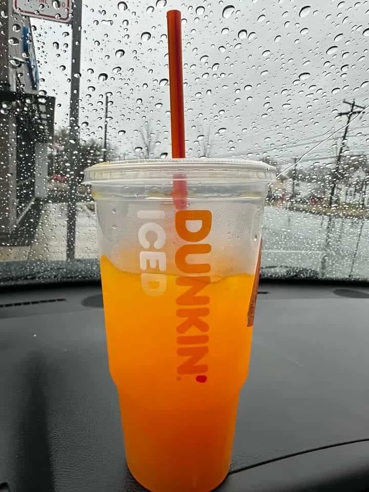 MANGO PINEAPPLE REFRESHER with freen tea