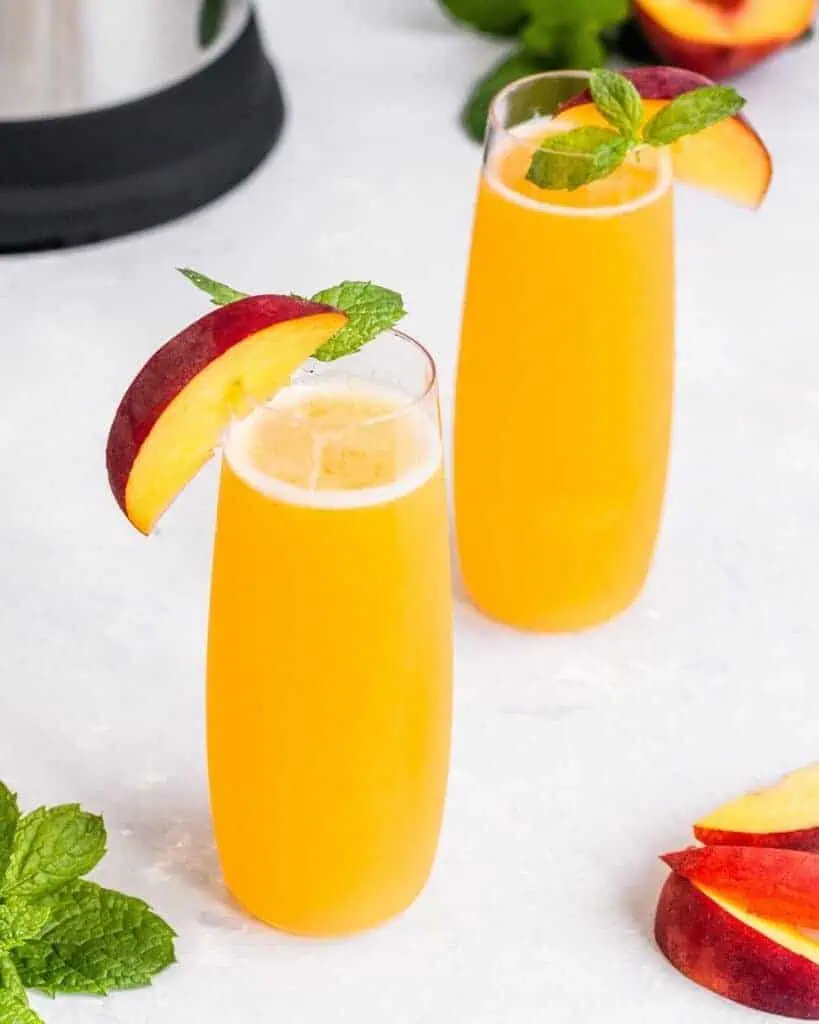 Peach-Bellini