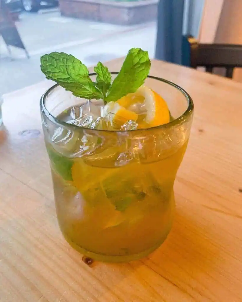 Peach-Mint-Julep
