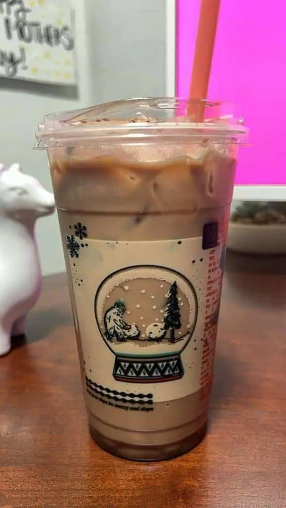Picture Perfect Tuxedo Latte