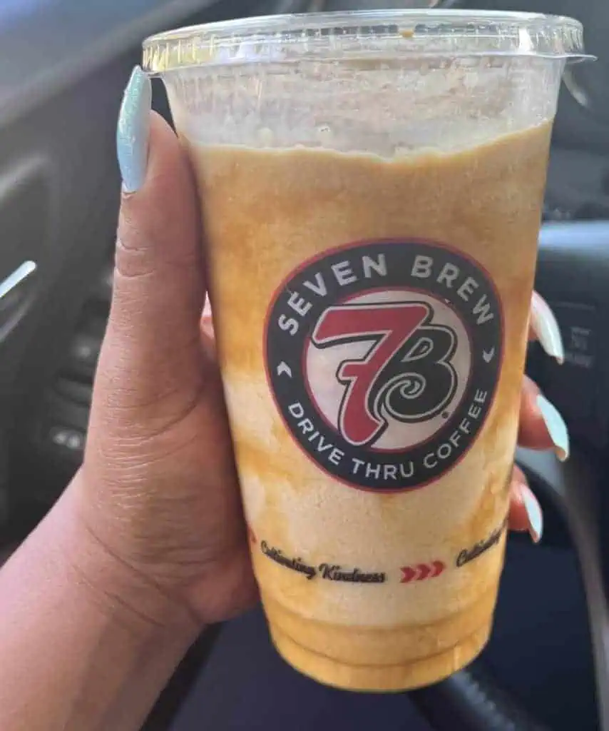 Smooth 7 Chiller w/ extra caramel drizzle 