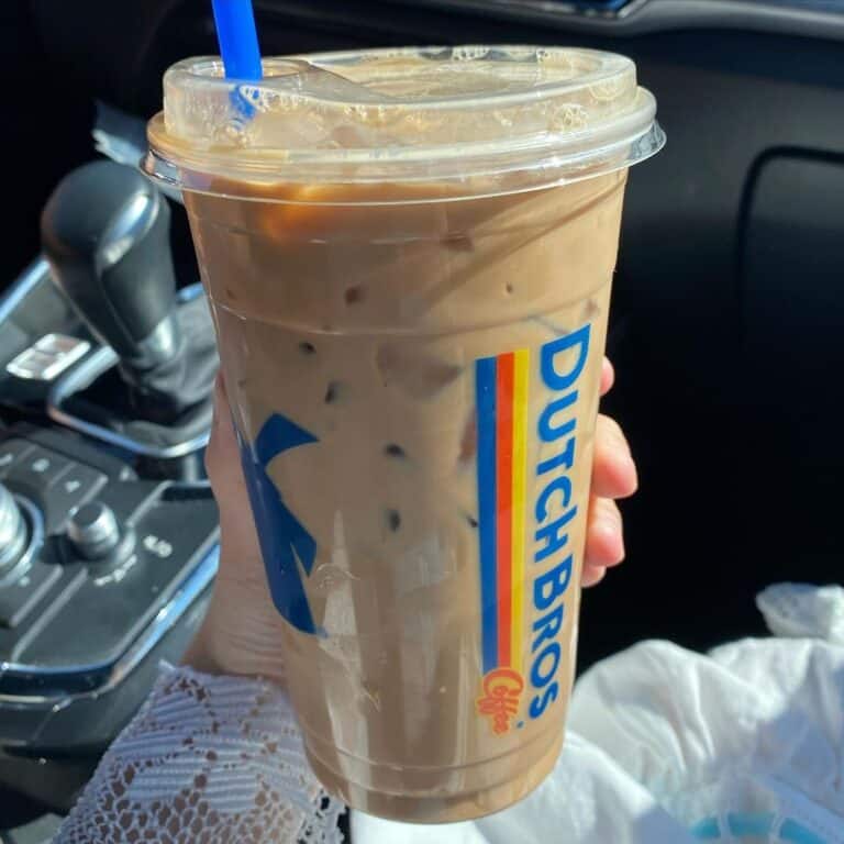 23 Dutch Bros Low-Calorie Drinks To Enjoy Guilt-Free - Bean Leaf Cup