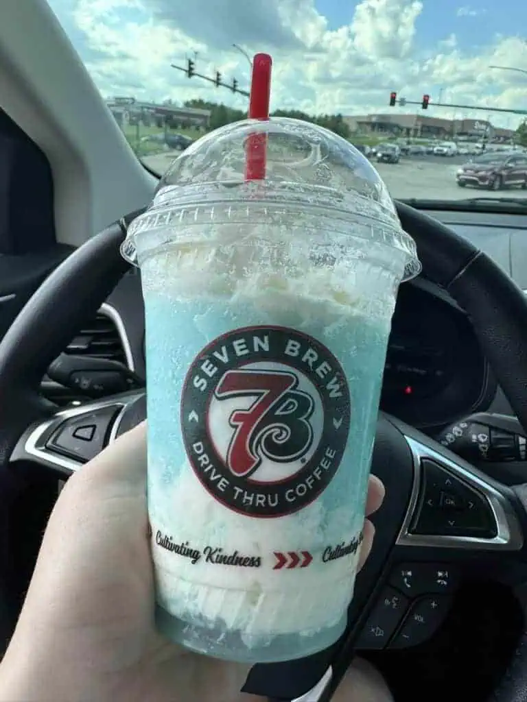 Blue raz pineapple lemonade chiller with whip on top & bottom 