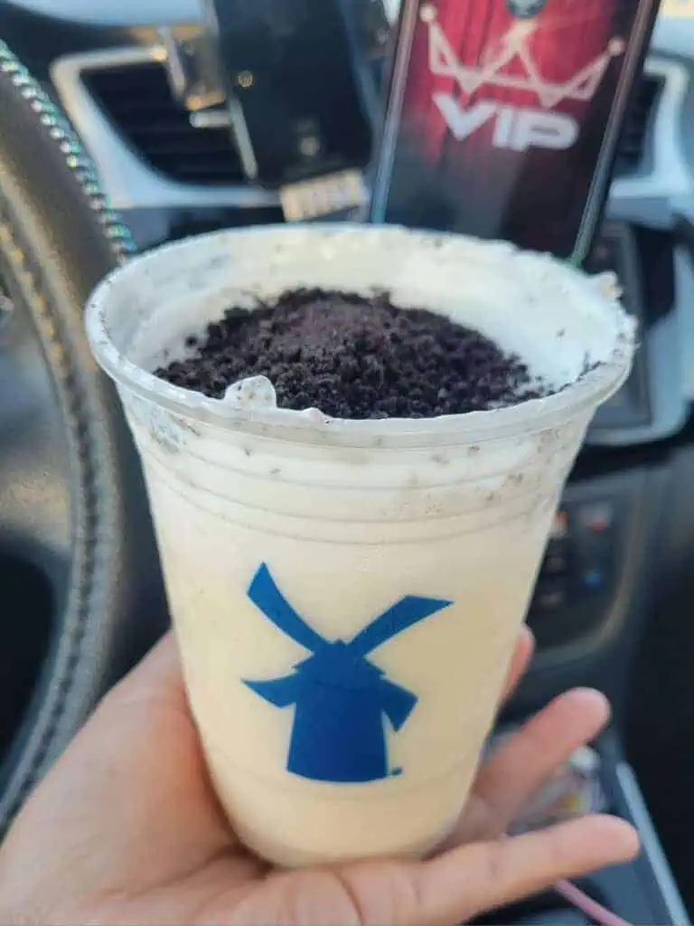 Cake batter frost with soft top & extra cookie crumbles