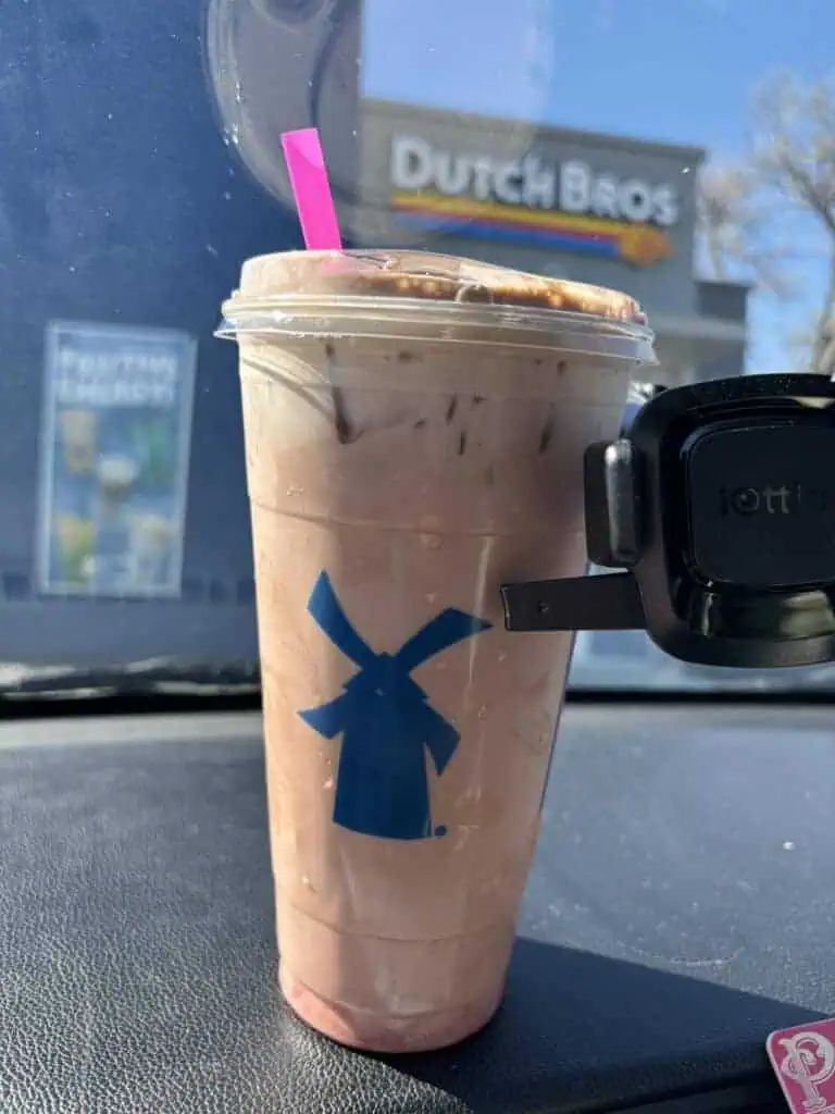 Strawberry & Cream Mocha