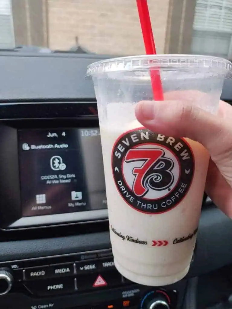 banana cupcake chai chiller
