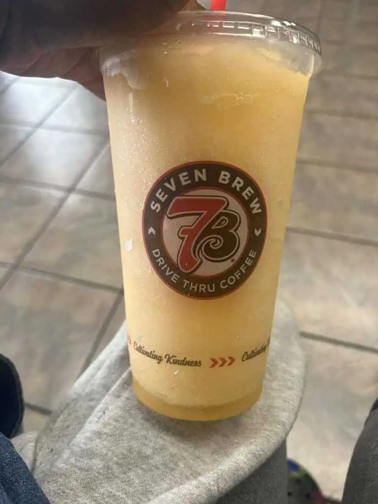 lemonade chiller: banana passion fruit orange  & peach