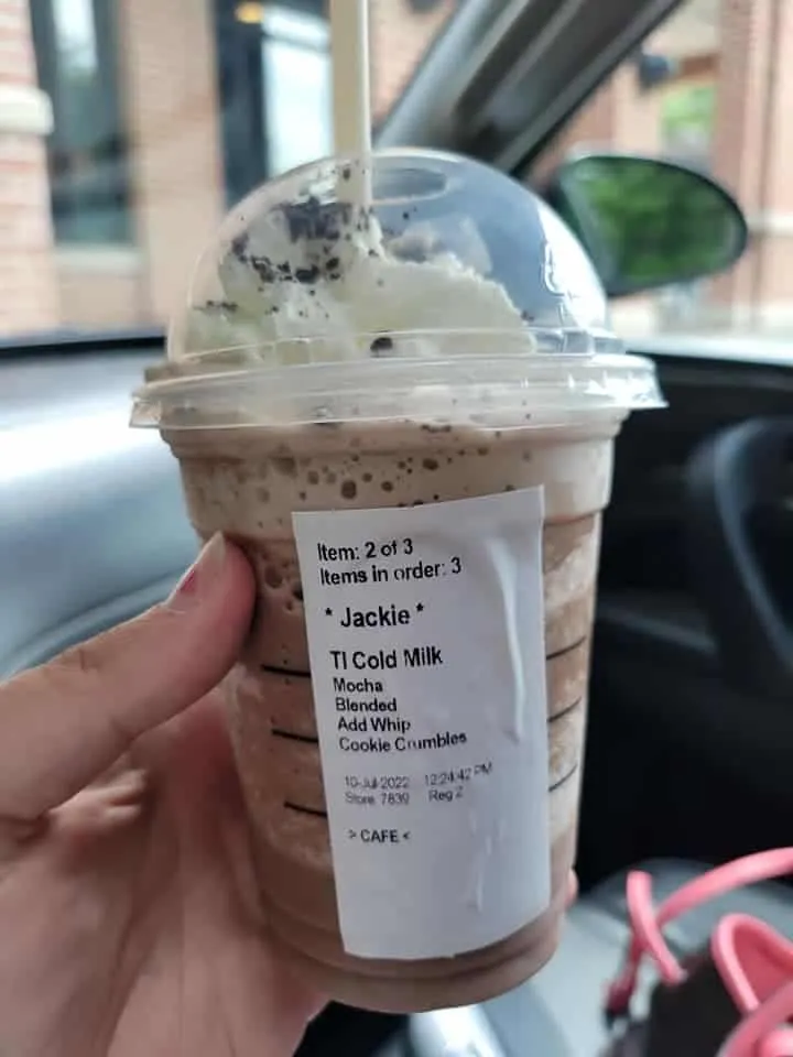 Blended Mocha Cookie Crumble