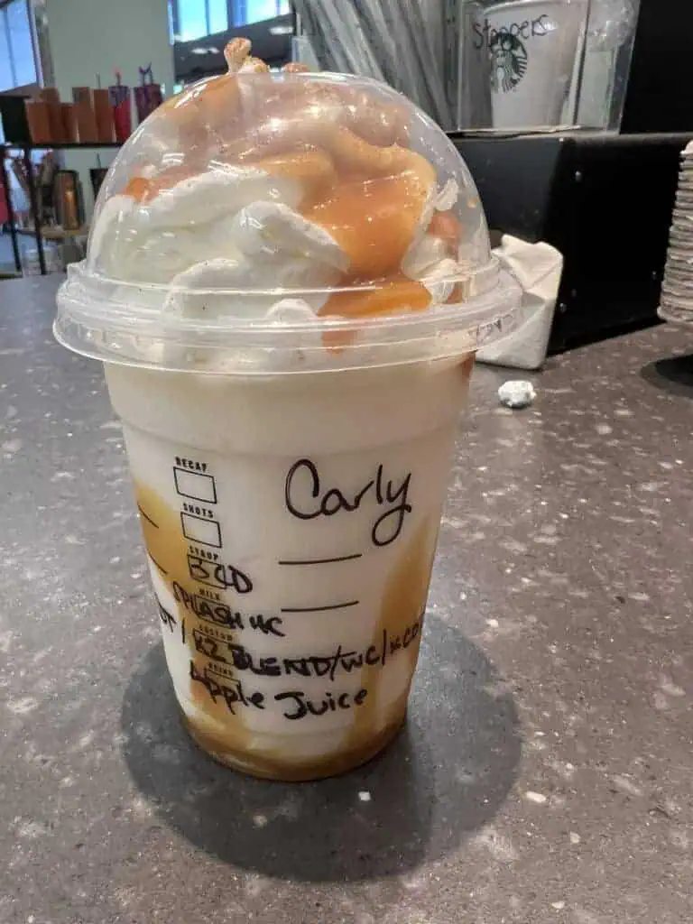 Cinnamon Apple Pie Latte