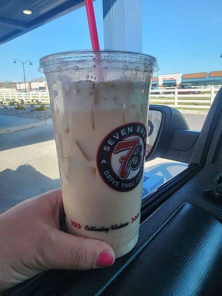 Peaches and cream chai latte