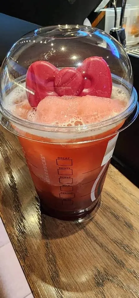 Red apple frozen tea