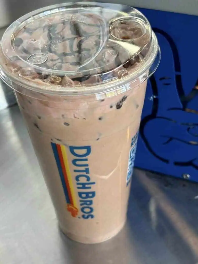 iced white chocolate strawberry & banana vanilla mocha