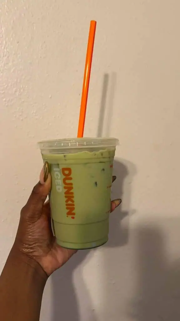 Churro Cookie Matcha Latte