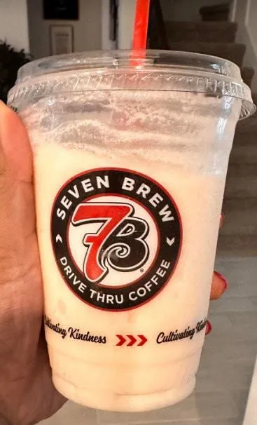 Sugar-Free Peach Cream Fizz Chiller