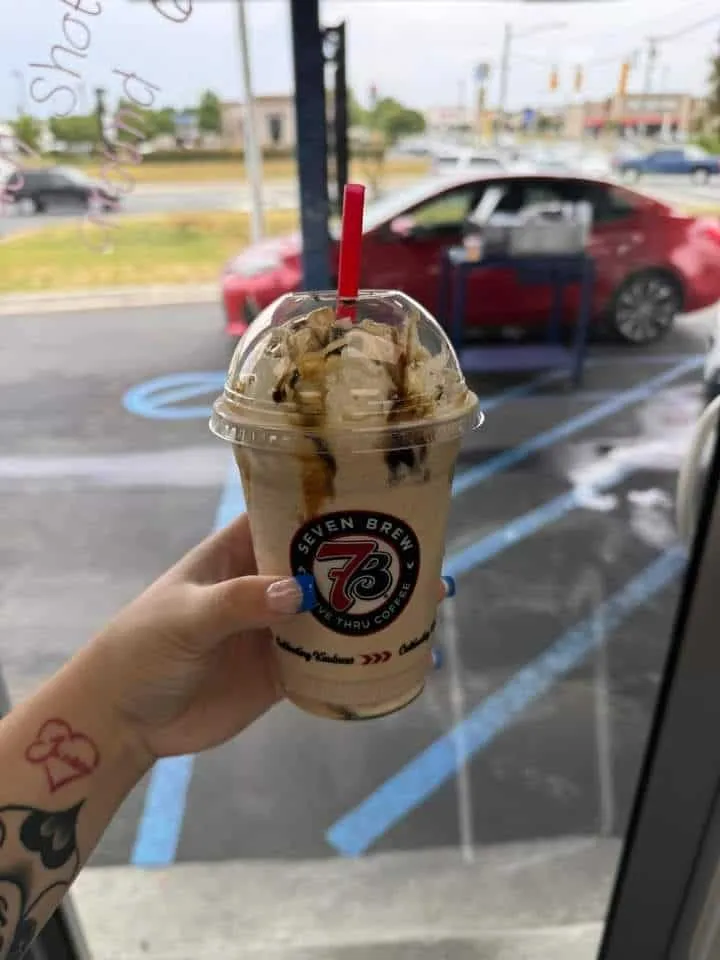 Sugar-Free Caramel Chocolate Shake